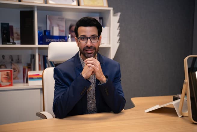Dr. Daniel Sánchez Salvador — Director Médico